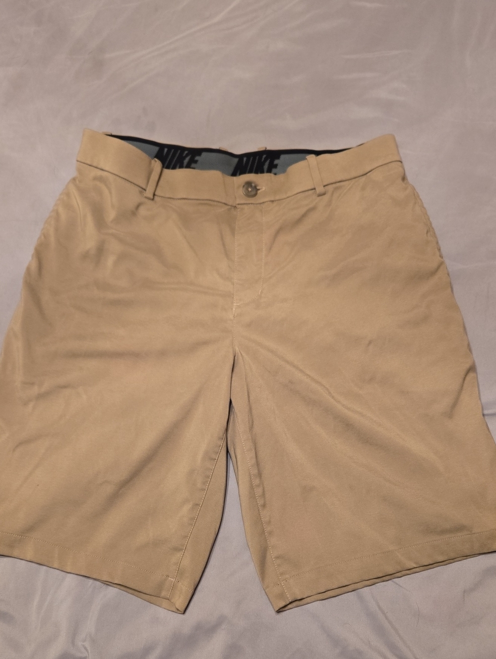 Nike Men’s Tan Flat-Front Shorts
